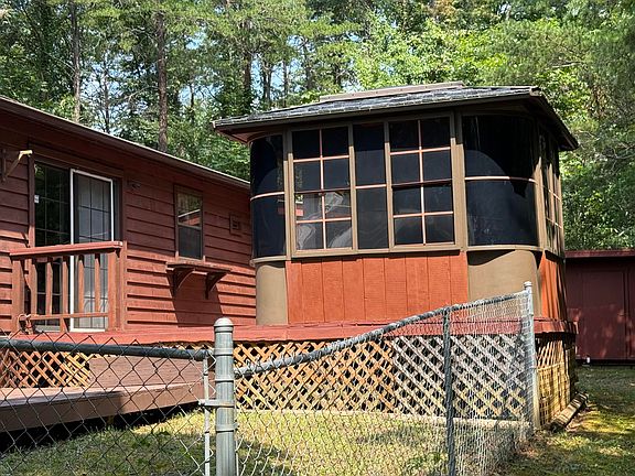 4th image of 1595 Lewis Bray Rd