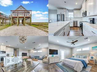 1743 Bluewater Hwy, Surfside Beach, TX 77541