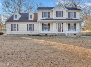 102 Broken Oak Ct, Jacksonville, NC 28540