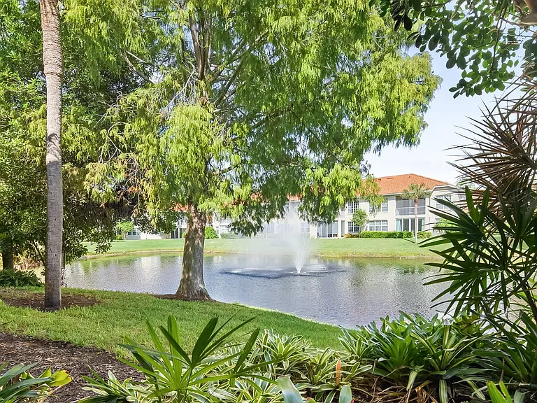 1247 Egrets Lndg #101 — Photo 3