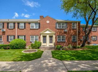 215-12A 69th Ave #111, Oakland Gardens, NY 11364