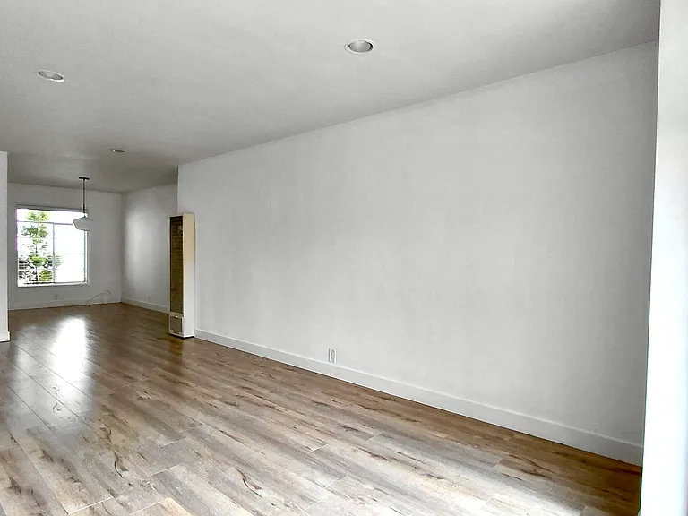 451 San Vicente Blvd #2 — Photo 19