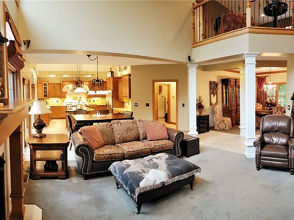 4th image of 57 Boston Reserve Ln