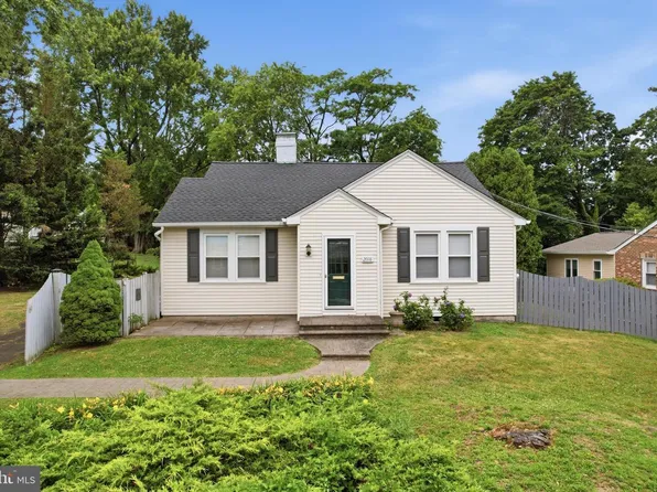 2018 Roy Ave, Abington, PA 19001