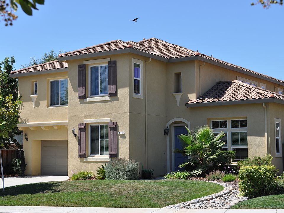 1st image of 615 Calle Siena