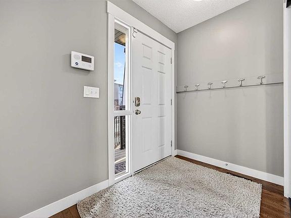 2nd image of 257 E Skyview Ranch Dr NE