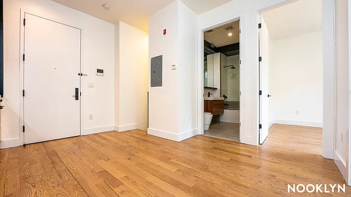 Rented by Nooklyn NYC LLC | media 7