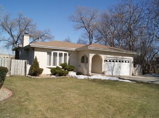 208 E Rust Trl, Willow Springs, IL 60480