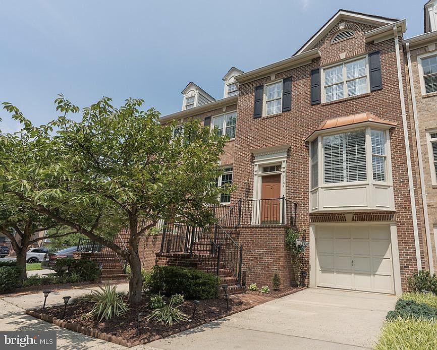 1st image of 2164 Wolftrap Ct