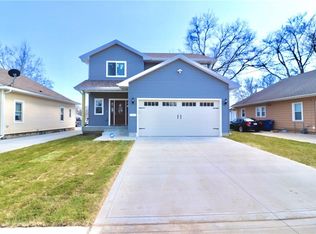 2335 Capitol Ave, Des Moines, IA 50317