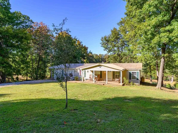 1461 E Harmons Ferry Rd, Utica, KY 42376