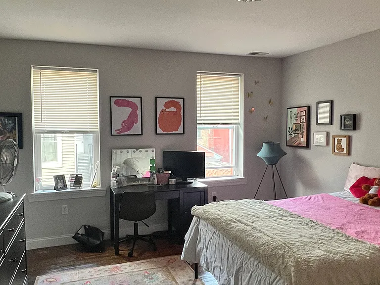 123 S 22nd St #C — Photo 9