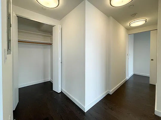 Rented by Kahen Properties | media 51