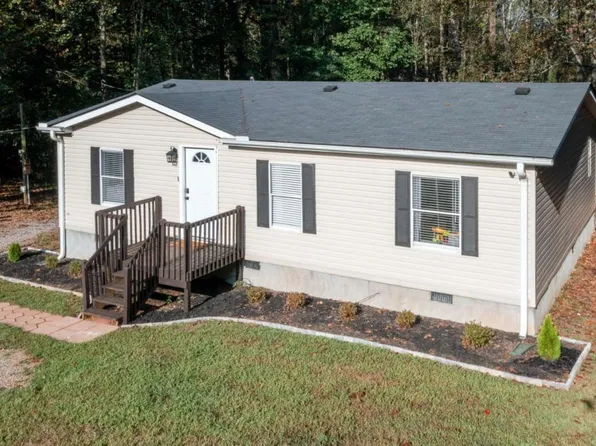175 Pleasant Acres Dr, Maysville, GA 30558