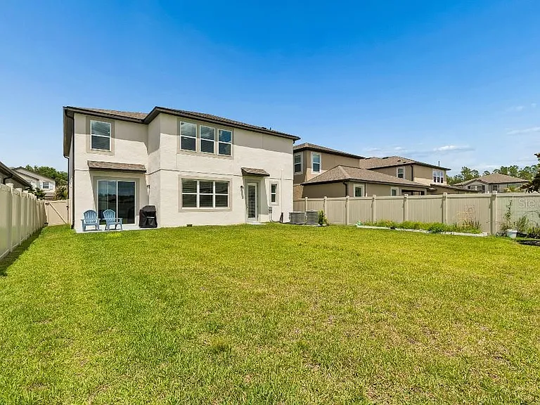 16011 Sonoma Grove Cir — Photo 32