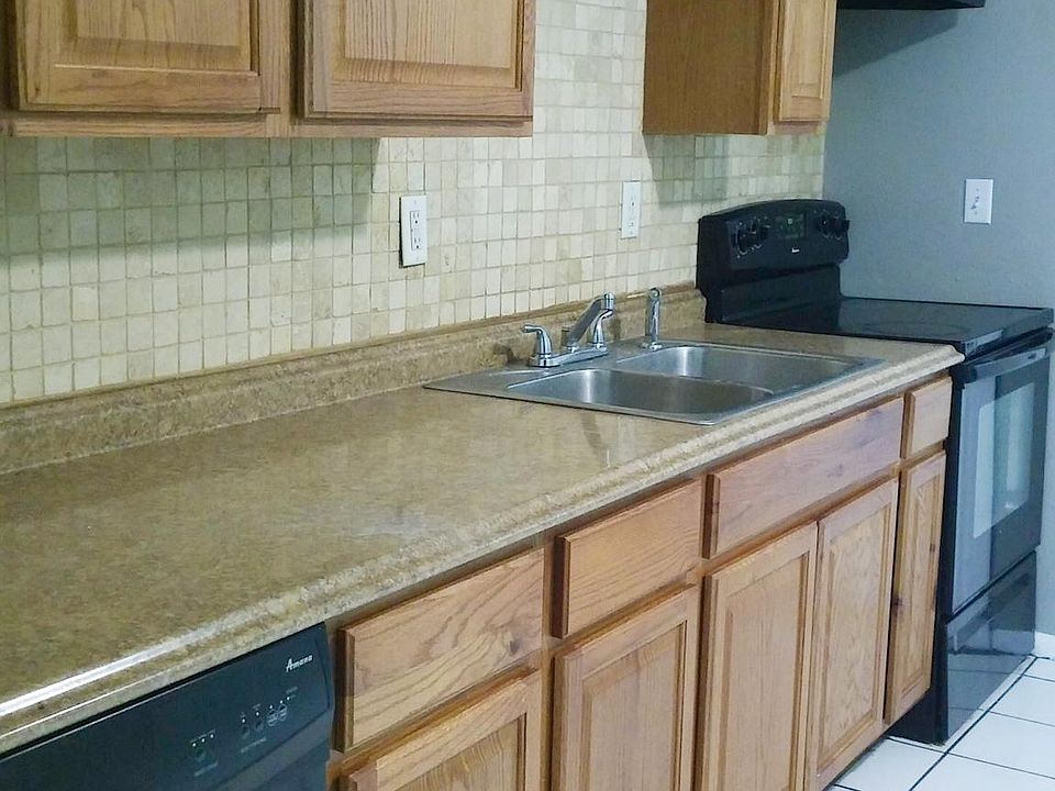 1st image of 6311 S Roberts Ave APT A