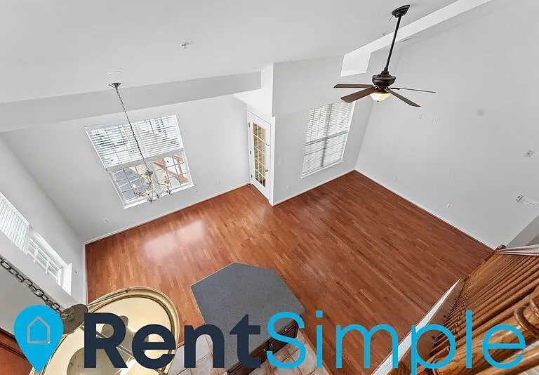 21210 McFadden Sq #402 — Photo 47