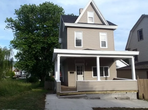 2527 Oak Ave, Altoona, PA 16601
