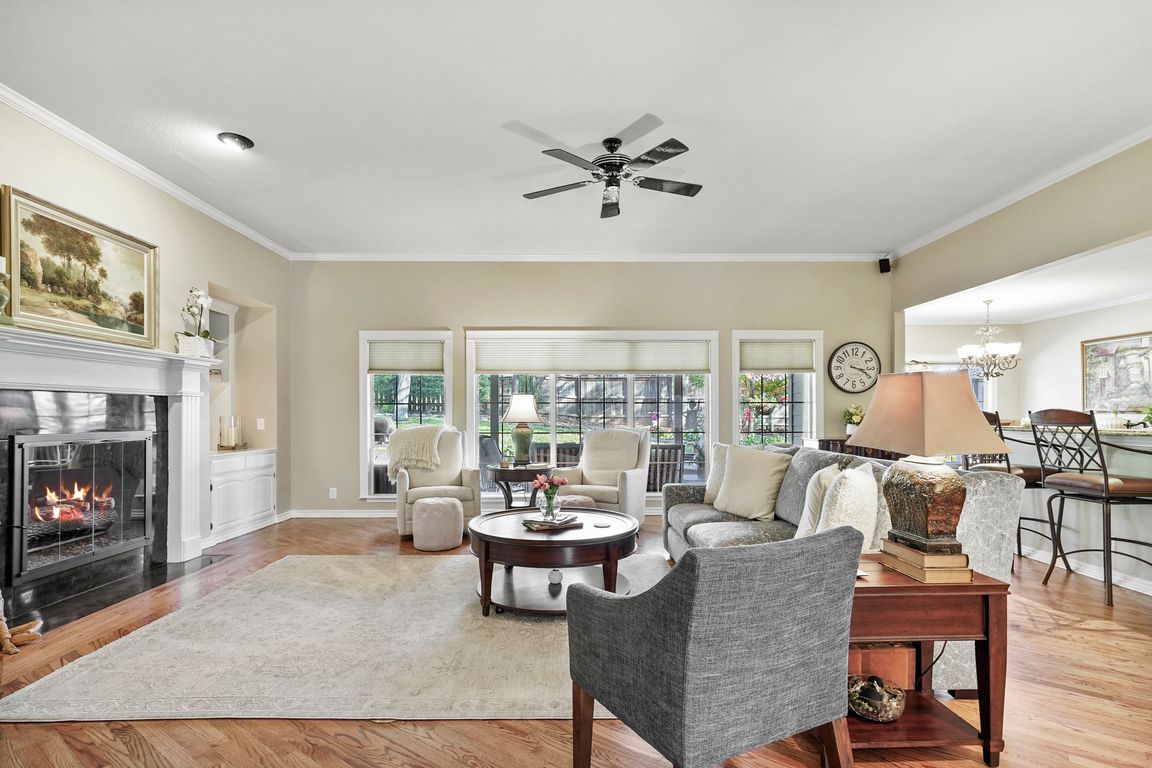 next background image