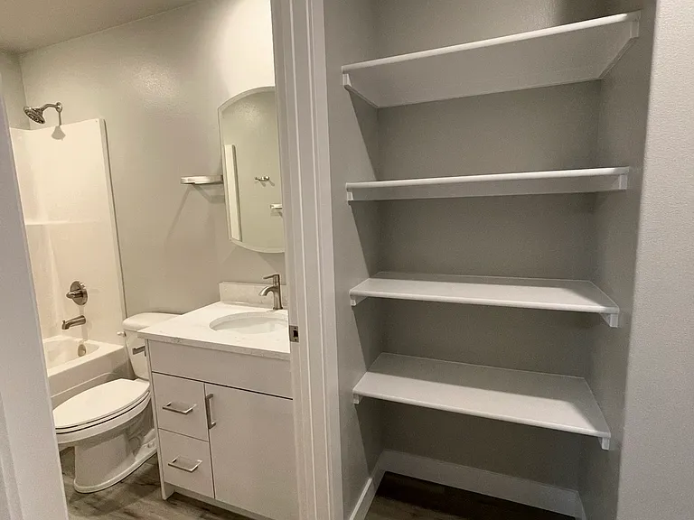 6150 W Karen St #2-4 — Photo 38