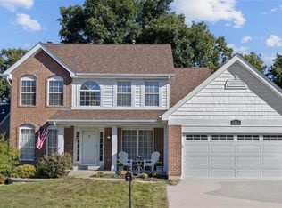 831 Crescent Oaks Ct, Valley Park, MO
