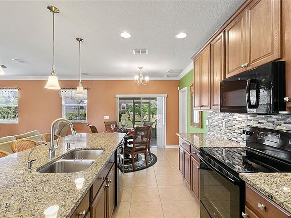 5th image of 31834 Sunpark Cir