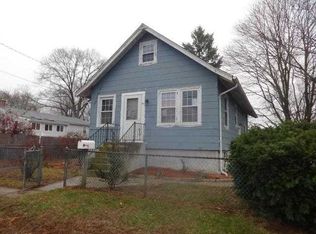 60 Belt St, Warwick, RI 02889