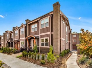 135 NW Revere Ave, Bend, OR 97703