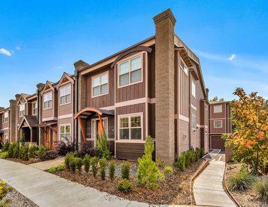 135 NW Revere Ave, Bend, OR, 97703