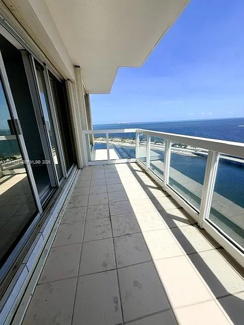Brickell Townhouse Condo — Photo 2