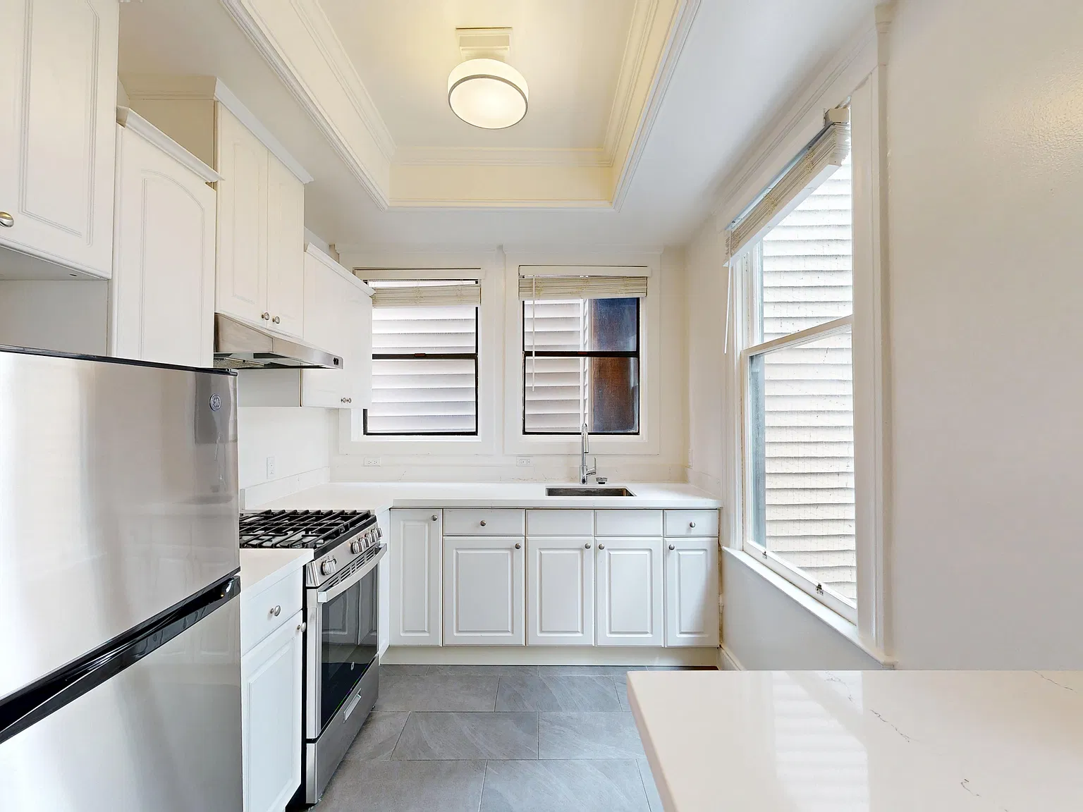 840 California Street — Photo 2