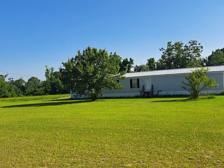 110 Jack Oneal Rd — Photo 1