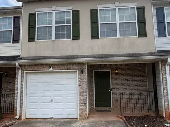 631 Georgetown Ct, Jonesboro, GA 30236