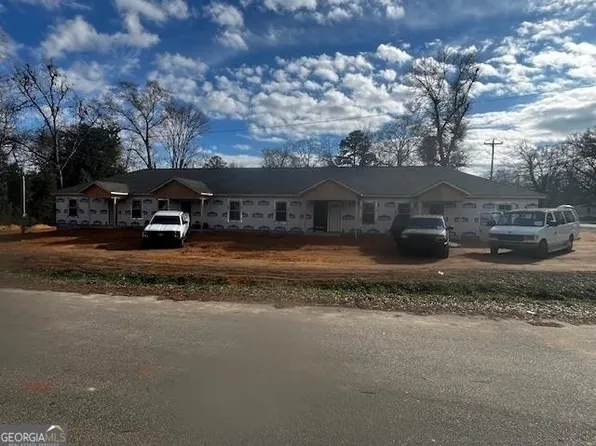 205 Doyle St, Warner Robins, GA 31088