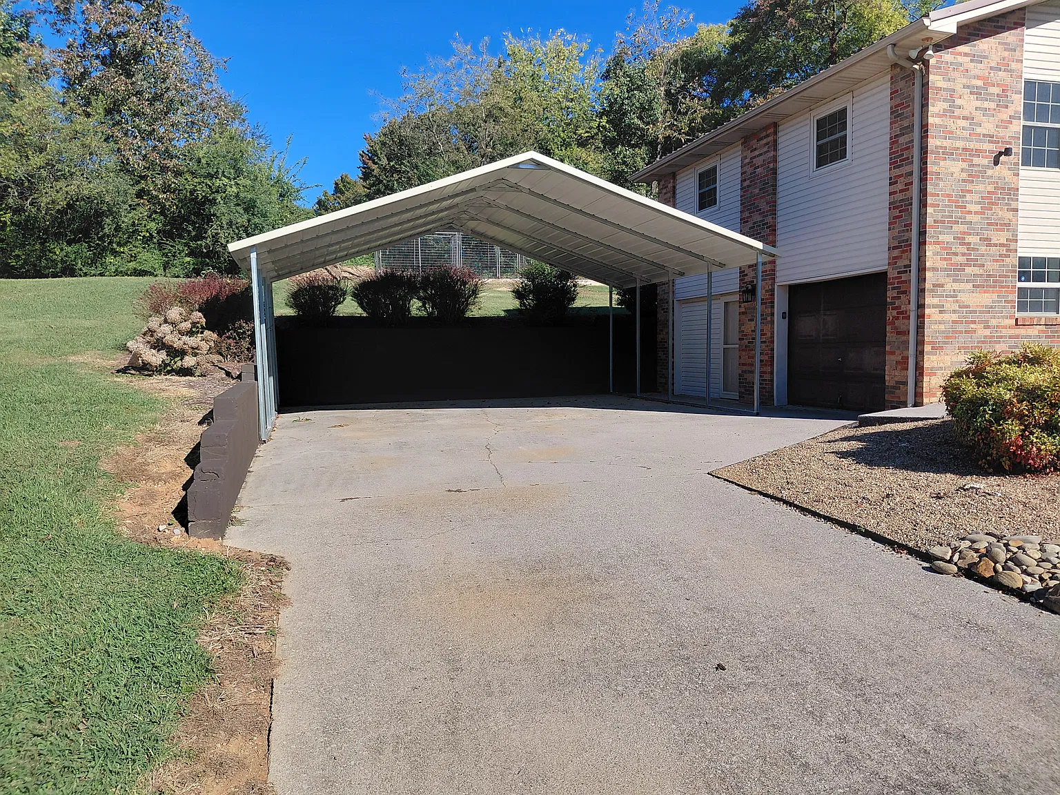 371 Eldorado Cir — Photo 2