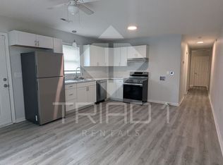 E Bragg - G, Greensboro, NC 27406