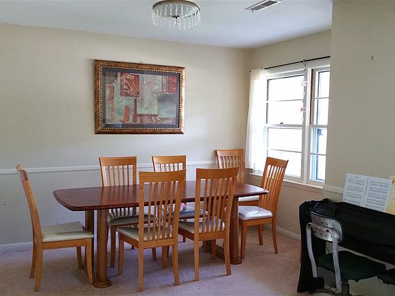 3rd image of 4612 Bradwood Ter