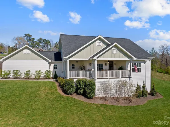 163 Israel Rd, Leicester, NC 28748