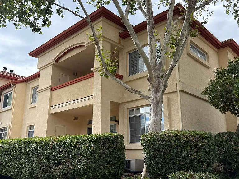 6933 Stagecoach Rd #H — Photo 1