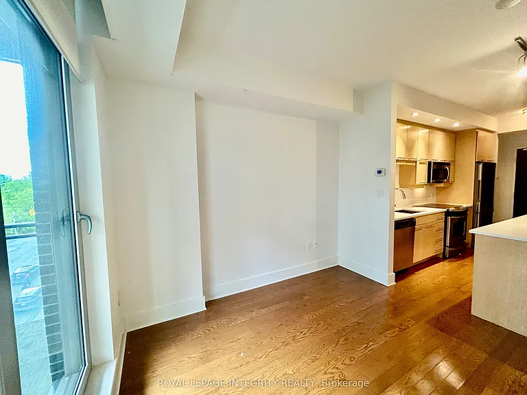101 Richmond Rd #420 — Photo 17
