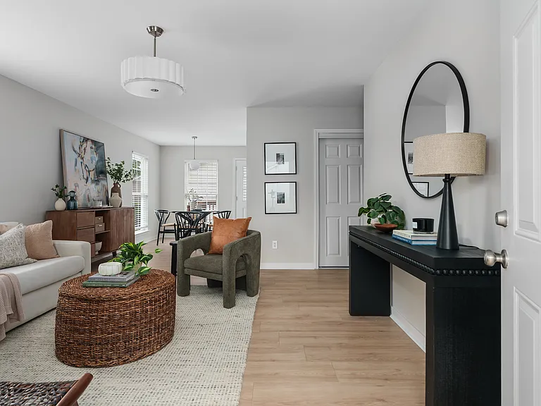 101 Rothwood Ct — Photo 12