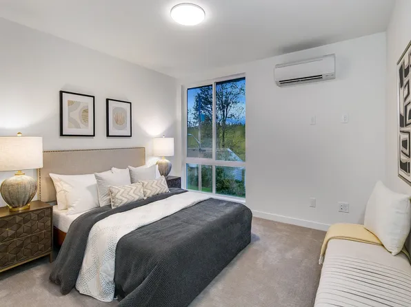 10429B Alderbrook Pl NW, Seattle, WA 98177