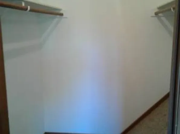 92 126th Ave NW, Minneapolis, MN 55448