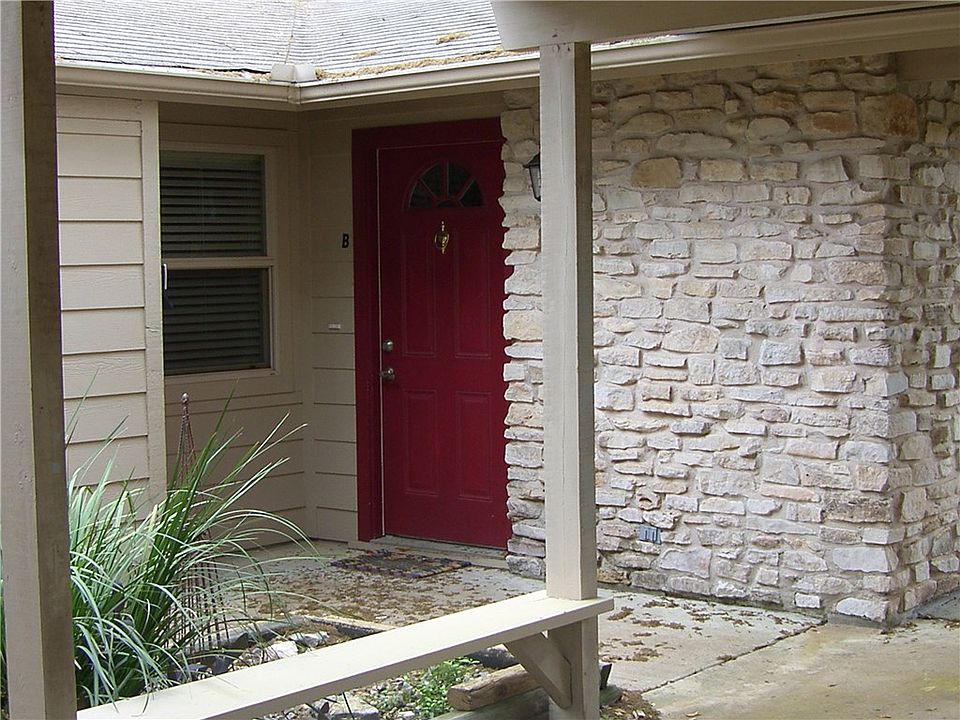 1st image of 8806 Westover Club Dr #B