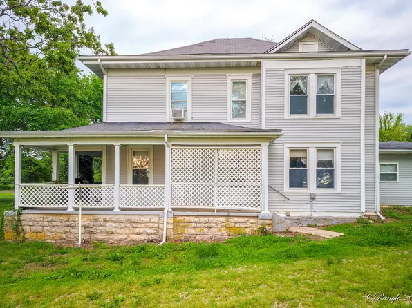 4684 State Route N, Pomona, MO 65789