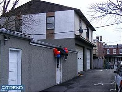 2nd image of 1824 Conrad St