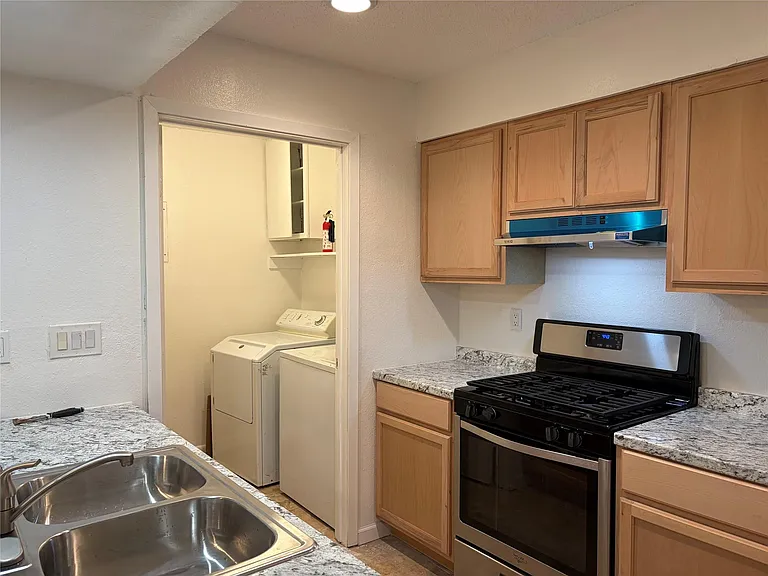 6800 Trendal Ln — Photo 3