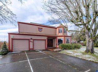 881 Glenwood St, Lebanon, OR 97355