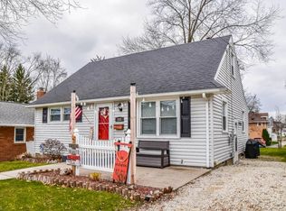 143 Woodside Ave NE, North Canton, OH 44720