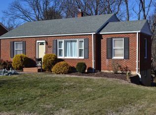 2539 Derwent Dr SW, Roanoke, VA 24015